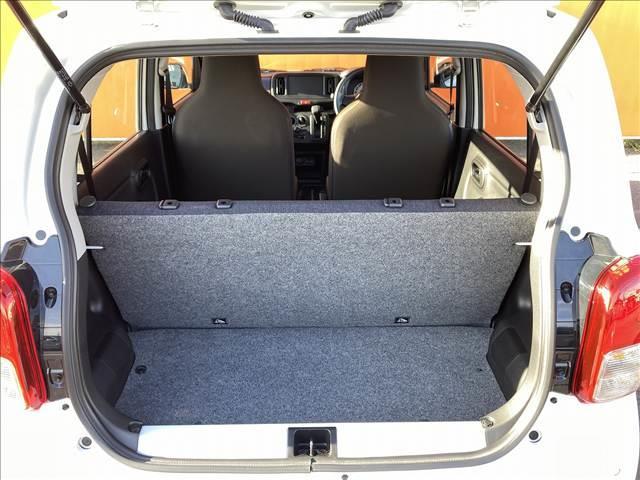 アルト Ａ　禁煙車　４ＷＤ　シートヒーター　スズキセーフティーサポート　マニュアルエアコン　横滑り抑制機能　車線逸脱警報　誤発進抑制機能　シートヒーター　アイドリングストップ　パワーウインドウ　パワーステアリング（18枚目）