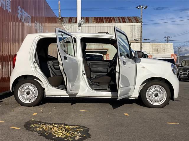 アルト Ａ　禁煙車　４ＷＤ　シートヒーター　スズキセーフティーサポート　マニュアルエアコン　横滑り抑制機能　車線逸脱警報　誤発進抑制機能　シートヒーター　アイドリングストップ　パワーウインドウ　パワーステアリング（28枚目）