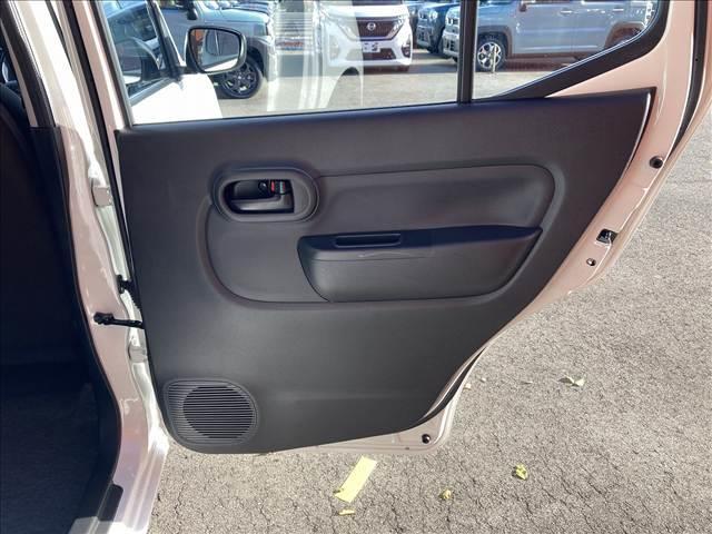 アルト Ａ　禁煙車　４ＷＤ　シートヒーター　スズキセーフティーサポート　マニュアルエアコン　横滑り抑制機能　車線逸脱警報　誤発進抑制機能　シートヒーター　アイドリングストップ　パワーウインドウ　パワーステアリング（33枚目）