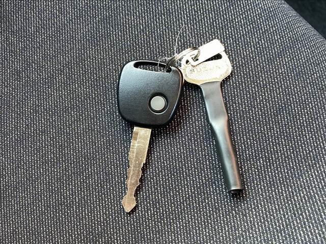 アルト Ａ　禁煙車　４ＷＤ　シートヒーター　スズキセーフティーサポート　マニュアルエアコン　横滑り抑制機能　車線逸脱警報　誤発進抑制機能　シートヒーター　アイドリングストップ　パワーウインドウ　パワーステアリング（73枚目）