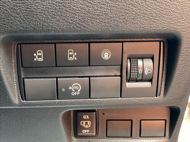 ルークス ハイウェイスターX 禁煙車 全方位ナビ スマートキー ETC インテリジェントエマージェンシーブレーキ 両側電動スライドドア オートエアコン オートライト ステアリングリモコン ドライブレコーダー パワーウインドウ(10枚目)