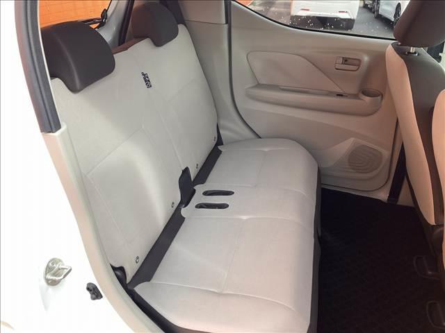 デイズ Ｂ　禁煙車　ＳＤナビ　マニュアルエアコン　キーレスキー　バニティーミラー　アイドリングストップ　パワーステアリング　パワーウインドウ　横滑り抑制機能　シートリフター　チルトステアリング（15枚目）