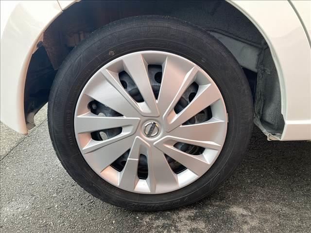 デイズ Ｂ　禁煙車　ＳＤナビ　マニュアルエアコン　キーレスキー　バニティーミラー　アイドリングストップ　パワーステアリング　パワーウインドウ　横滑り抑制機能　シートリフター　チルトステアリング（79枚目）