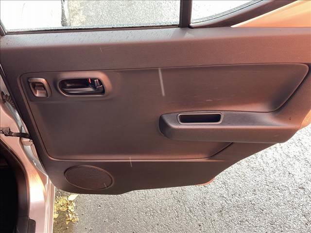 アルト Ｌ　禁煙車　ナビゲーション　シートヒーター　スズキセーフティーサポート　ＥＴＣ　マニュアルエアコン　パワーウインドウ　パワーステアリング　エアバック　オートライト　キーレスキー（34枚目）