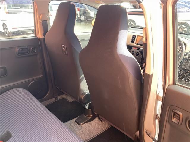 アルト Ｌ　禁煙車　ナビゲーション　シートヒーター　スズキセーフティーサポート　ＥＴＣ　マニュアルエアコン　パワーウインドウ　パワーステアリング　エアバック　オートライト　キーレスキー（40枚目）