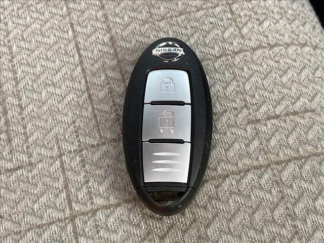 デイズ X 禁煙車 4WD SDナビ バックカメラ インテリジェントエマージェンシーブレーキ ドライブレコーダー ETC シートヒーター スマートキー オートライト シートリフター チルトステアリング(36枚目)