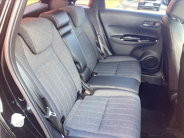 フィット ｅ：ＨＥＶホーム　禁煙車　４ＷＤ　ナビゲーション　ＥＴＣ　ホンダセンシング　アダプティブクルーズコントロール　ドライブレコーダー　スマートキー　ＵＳＢ　　バックカメラ　パワーウインドウ　パワーステアリング（15枚目）