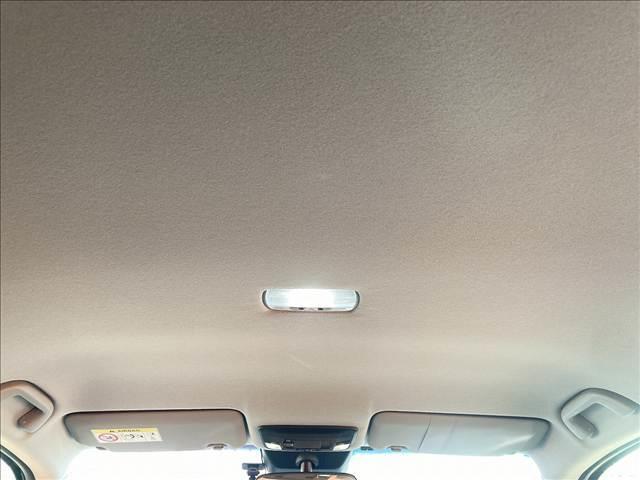 フィット ｅ：ＨＥＶホーム　禁煙車　４ＷＤ　ナビゲーション　ＥＴＣ　ホンダセンシング　アダプティブクルーズコントロール　ドライブレコーダー　スマートキー　ＵＳＢ　　バックカメラ　パワーウインドウ　パワーステアリング（64枚目）