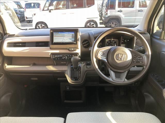 ふぃのの在庫をご覧いただきありがとうございます。総在庫台数６００台以上　届出済未使用車専門店でございます。ぜひ一度　　０１２０−１５３−４４０　までお問い合わせください。