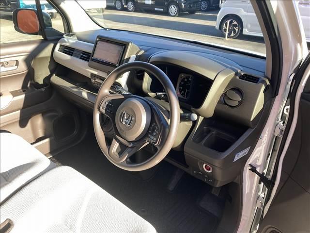 ふぃのの在庫を見ていただきありがとうございます。総在庫６００台以上　届出済未使用車専門店でございます。ぜひ一度　０１２０‐１５３‐４４０までお問合せください