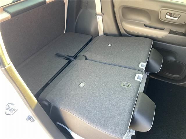 ふぃのの在庫を見ていただきありがとうございます。総在庫６００台以上　届出済未使用車専門店でございます。ぜひ一度　０１２０‐１５３‐４４０までお問合せください