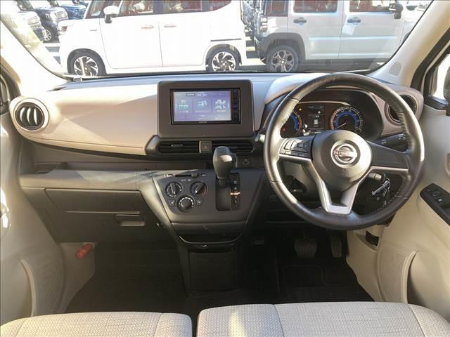 デイズ Ｓ　禁煙車　４ＷＤ　ＳＤナビ　バックカメラ　インテリジェントエマージェンシーブレーキ　ドライブレコーダー　シートヒーター　シートリフター　ＥＴＣ　チルトステアリング　パワーステアリング　パワーウインドウ（8枚目）