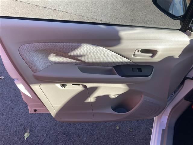 デイズ Ｓ　禁煙車　４ＷＤ　ＳＤナビ　バックカメラ　インテリジェントエマージェンシーブレーキ　ドライブレコーダー　シートヒーター　シートリフター　ＥＴＣ　チルトステアリング　パワーステアリング　パワーウインドウ（32枚目）