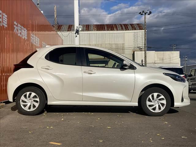 ふぃのの在庫を見ていただきありがとうございます。総在庫６００台以上　届出済未使用車専門店でございます。ぜひ一度　０１２０‐１５３‐４４０までお問合せください