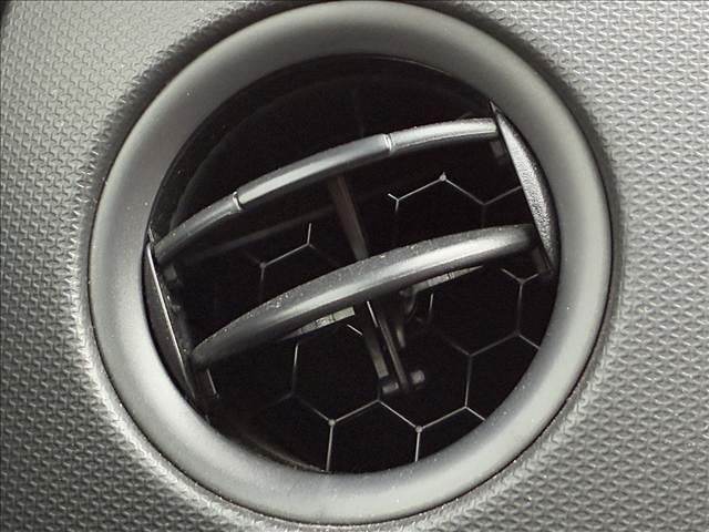 ふぃのの在庫を見ていただきありがとうございます。総在庫６００台以上　届出済未使用車専門店でございます。ぜひ一度　０１２０‐１５３‐４４０までお問合せください