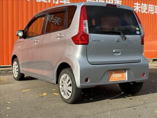 デイズ Ｊ　禁煙車　　ＣＤデッキ　ドライブレコーダー　マニュアルエアコン　バニティーミラー　ドリンクホルダー　ヘッドライトレベライザー　シガーソケット　エンジンスターター　パワーステアリング　パワーウインドウ（25枚目）