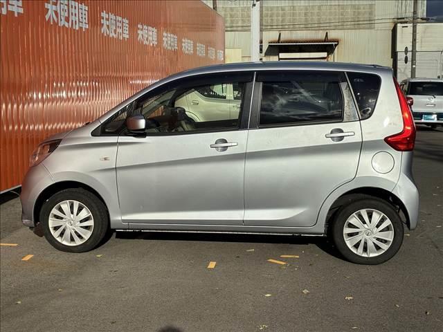 デイズ Ｊ　禁煙車　　ＣＤデッキ　ドライブレコーダー　マニュアルエアコン　バニティーミラー　ドリンクホルダー　ヘッドライトレベライザー　シガーソケット　エンジンスターター　パワーステアリング　パワーウインドウ（27枚目）