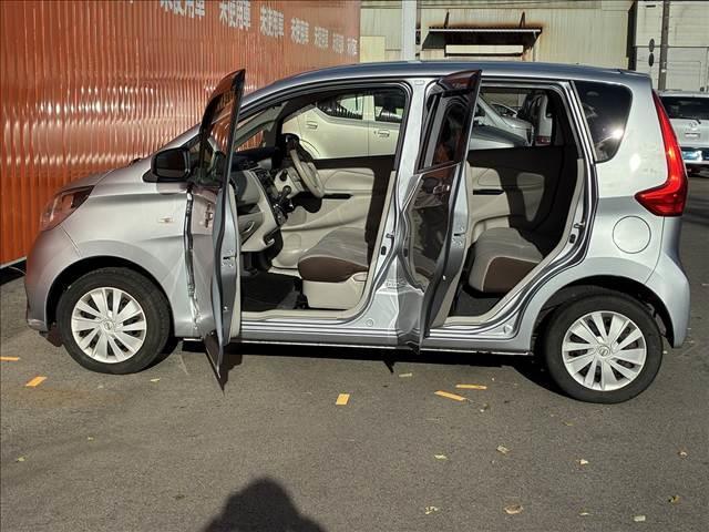 デイズ Ｊ　禁煙車　　ＣＤデッキ　ドライブレコーダー　マニュアルエアコン　バニティーミラー　ドリンクホルダー　ヘッドライトレベライザー　シガーソケット　エンジンスターター　パワーステアリング　パワーウインドウ（28枚目）