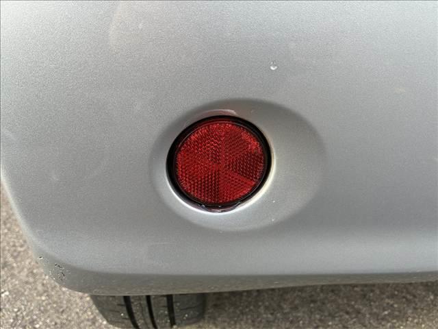 デイズ Ｊ　禁煙車　　ＣＤデッキ　ドライブレコーダー　マニュアルエアコン　バニティーミラー　ドリンクホルダー　ヘッドライトレベライザー　シガーソケット　エンジンスターター　パワーステアリング　パワーウインドウ（40枚目）