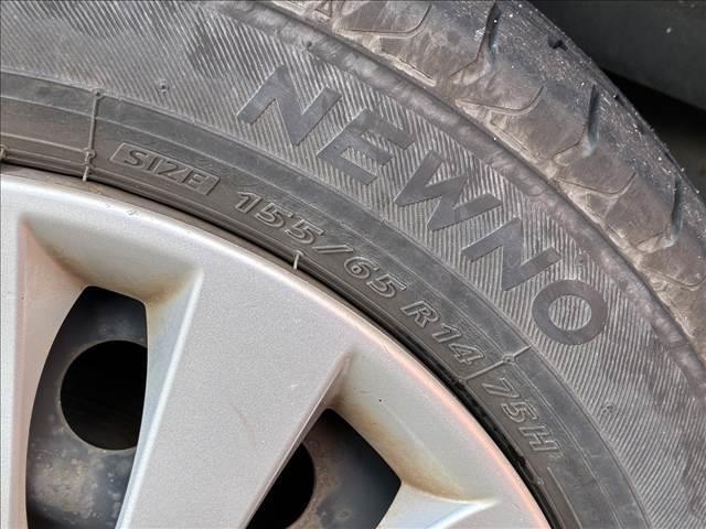 デイズ Ｊ　禁煙車　　ＣＤデッキ　ドライブレコーダー　マニュアルエアコン　バニティーミラー　ドリンクホルダー　ヘッドライトレベライザー　シガーソケット　エンジンスターター　パワーステアリング　パワーウインドウ（71枚目）