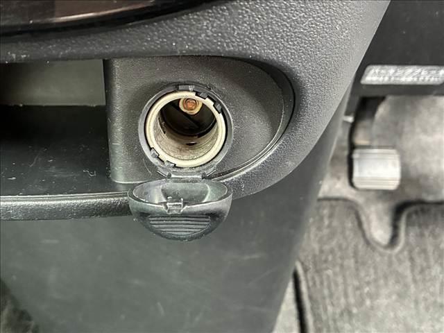 タント カスタムＲＳ“ＳＡ”　禁煙車　４ＷＤ　ＳＤナビ　ＥＴＣ　スマートアシストＩＩＩ　両側電動スライドドア　ドライブレコーダー　バックカメラ　スマートキー　ＬＥＤライト　サンシェード　バニティーミラー　パワーステアリング（54枚目）