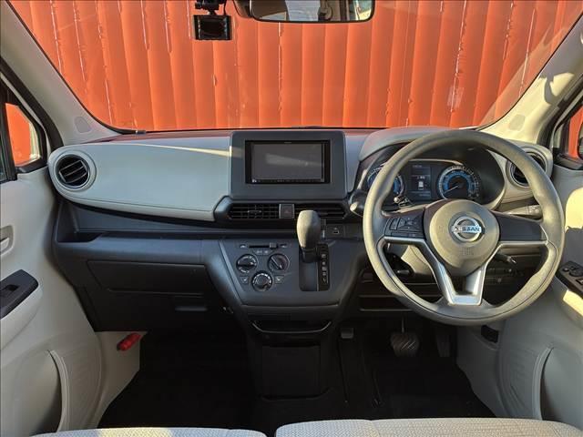 デイズ Ｓ　禁煙車　４ＷＤ　ＳＤナビ　ＥＴＣ　ＵＳＢ　インテリジェントエマージェンシーブレーキ　ドライブレコーダー　シートヒーター　シートリフター　パワーウインドウ　パワーステアリング　チルトステアリング（8枚目）