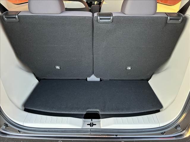 デイズ Ｘ　禁煙車　４ＷＤ　純正９インチナビ　インテリジェントエマージェンシーブレーキ　全方位モニター　シートヒーター　スマートキー　ＥＴＣ　ＵＳＢ　純正アルミホイール　ＳＲＳエアバック　バニティーミラー（18枚目）