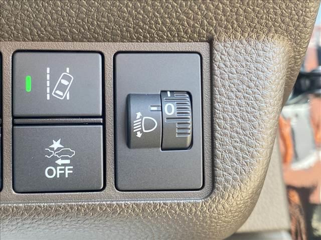 Ｎ－ＷＧＮ Ｇ　届出済未使用車　４ＷＤ　ホンダセンシング　アダプティブクルーズコントロール　シートヒーター　オートエアコン　オートライト　シートリフター　スマートキー　バニティミラー　パワーウィンドウ（39枚目）