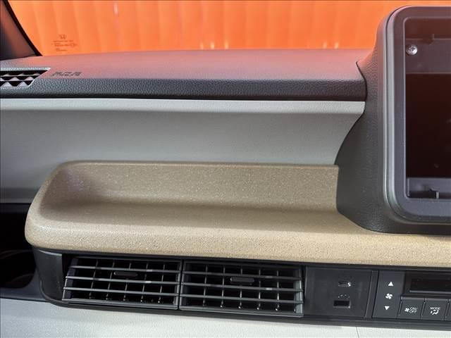 Ｎ－ＢＯＸ Ｎ－ＢＯＸ　届出済未使用車　ホンダセンシング　４ＷＤ　電動スライドドア　アダプティブクルーズコントロール　バックカメラ　シートヒーター　ＬＥＤヘッドライト　オートエアコン　サンシェード　アームレスト　エアバック（44枚目）