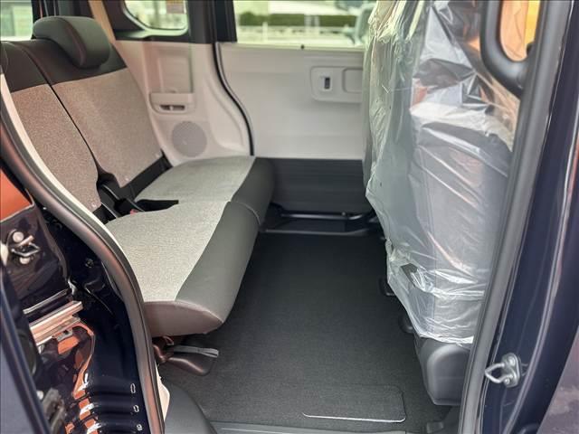 Ｎ－ＢＯＸ Ｎ－ＢＯＸ　届出済未使用車　４ＷＤ　ホンダセンシング　電動スライドドア　アダプティブクルーズコントロール　バックカメラ　シートヒーター　ＬＥＤヘッドライト　オートエアコン　サンシェード　アームレスト　エアバック（15枚目）