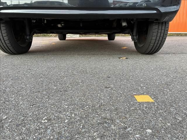 タント Ｌ　両側スライドドア　ＳＤナビ　バックカメラ　ドライブレコーダー　マニュアルエアコン　サンシェード　アイドリングストップ　横滑り抑制機能　パワーウインドウ　パワーステアリング　バニティーミラー（20枚目）