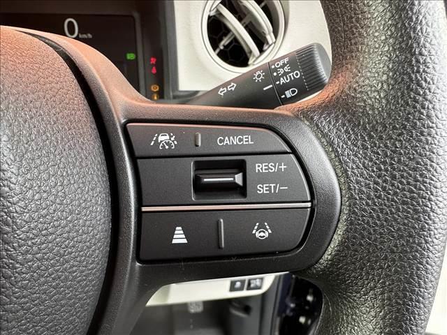 Ｎ－ＢＯＸ Ｎ－ＢＯＸ　届出済未使用車　４ＷＤ　ホンダセンシング　電動スライドドア　アダプティブクルーズコントロール　バックカメラ　シートヒーター　ＬＥＤヘッドライト　オートエアコン　サンシェード　アームレスト　エアバック（9枚目）