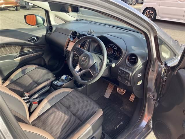 ノート ｅ－ＰＯＷＥＲ　ＭＥＤＡＬＩＳＴ　禁煙車　ＳＤナビ　オートエアコン　インテリジェントエマージェンシーブレーキ　スマートキー　純正アルミホイール　オートライト　ＥＴＣ　ＬＥＤライト　バニティーミラー　パワーウインドウ　パワーステアリング（38枚目）