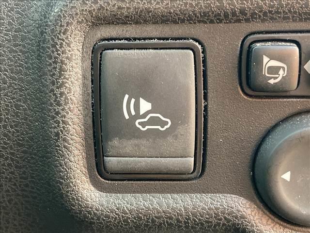 ノート ｅ－ＰＯＷＥＲ　ＭＥＤＡＬＩＳＴ　禁煙車　ＳＤナビ　オートエアコン　インテリジェントエマージェンシーブレーキ　スマートキー　純正アルミホイール　オートライト　ＥＴＣ　ＬＥＤライト　バニティーミラー　パワーウインドウ　パワーステアリング（47枚目）