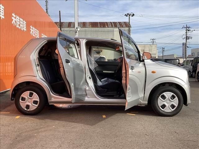 アルト Ｆ　禁煙車　４ＷＤ　５ＭＴ　ＳＤナビ　バックカメラ　ＥＴＣ　シートヒーター　キーレスキー　ＳＲＳエアバック　マニュアルエアコン　パワーステアリング　パワーウインドウ（53枚目）