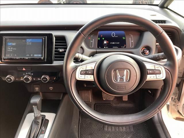 フィット ｅ：ＨＥＶ　ＨＯＭＥ　禁煙車　４ＷＤ　メモリーナビ　ＥＴＣ　ホンダセンシング　アダプティブクルーズコントロール　ドライブレコーダー　スマートキー　ＬＥＤライト　バックカメラ　オートエアコン　オートライト　ＵＳＢ（41枚目）
