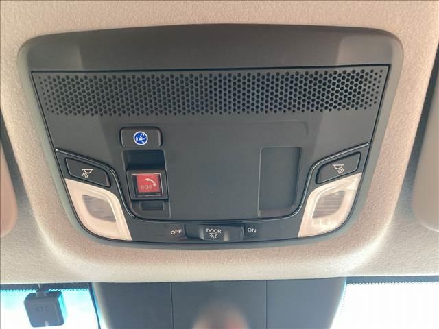 フィット ｅ：ＨＥＶ　ＨＯＭＥ　禁煙車　４ＷＤ　メモリーナビ　ＥＴＣ　ホンダセンシング　アダプティブクルーズコントロール　ドライブレコーダー　スマートキー　ＬＥＤライト　バックカメラ　オートエアコン　オートライト　ＵＳＢ（52枚目）