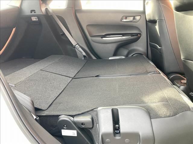 フィット ｅ：ＨＥＶ　ＨＯＭＥ　禁煙車　４ＷＤ　メモリーナビ　ＥＴＣ　ホンダセンシング　アダプティブクルーズコントロール　ドライブレコーダー　スマートキー　ＬＥＤライト　バックカメラ　オートエアコン　オートライト　ＵＳＢ（78枚目）