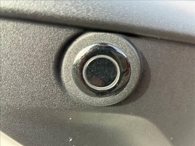 トール Ｘ　禁煙車　ＳＤナビ　スマートキー　ＥＴＣ　スマートアシストＩＩＩ　バックカメラ　サンシェード　ドライブレコーダー　バニティーミラー　パワーステアリング　チルトステアリング　パワーウインドウ（25枚目）