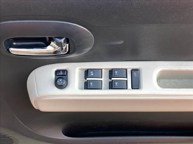 ミラココア ココアＸ　禁煙車　ＳＤナビ　オートエアコン　チルトステアリング　スペアタイヤ　キーレスキー　バニティーミラー　ドリンクホルダー　パワーウインドウ　パワーステアリング（36枚目）