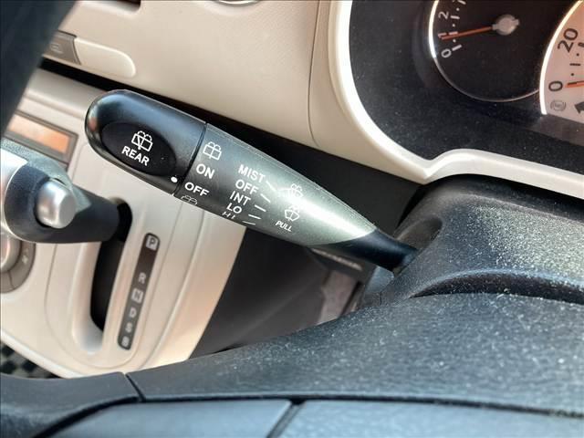 ミラココア ココアＸ　禁煙車　ＳＤナビ　オートエアコン　チルトステアリング　スペアタイヤ　キーレスキー　バニティーミラー　ドリンクホルダー　パワーウインドウ　パワーステアリング（42枚目）