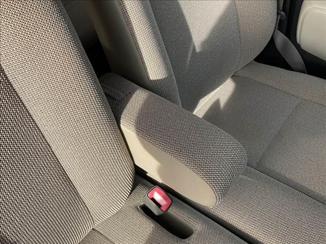 ミラココア ココアＸ　禁煙車　ＳＤナビ　オートエアコン　チルトステアリング　スペアタイヤ　キーレスキー　バニティーミラー　ドリンクホルダー　パワーウインドウ　パワーステアリング（62枚目）