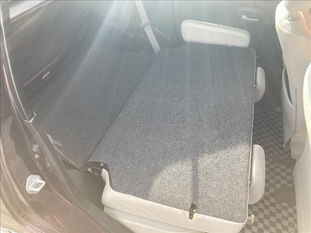 ミラココア ココアＸ　禁煙車　ＳＤナビ　オートエアコン　チルトステアリング　スペアタイヤ　キーレスキー　バニティーミラー　ドリンクホルダー　パワーウインドウ　パワーステアリング（71枚目）