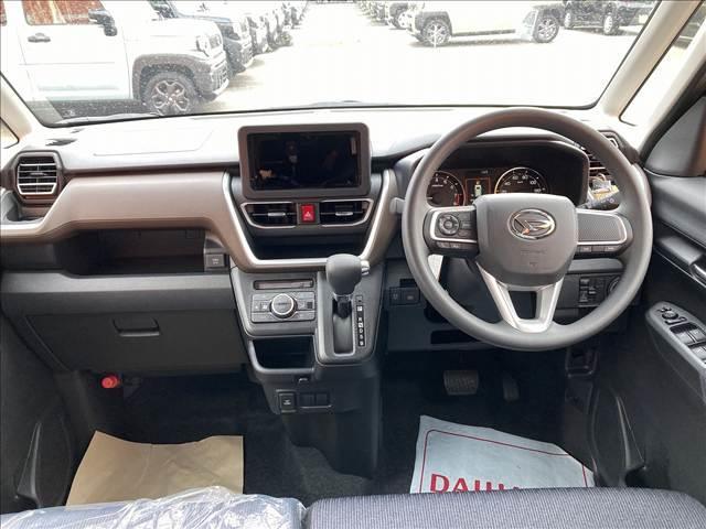 ムーヴ Ｇ　届出済未使用車　４ＷＤ　電動スライドドア　ＬＥＤライト　スマートアシストＩＩＩ　純正アルミホイール　チルトステアリング　シートリフター　アイドリングストップ　オートライト　オートハイビーム（8枚目）