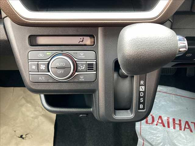 ムーヴ Ｇ　届出済未使用車　４ＷＤ　電動スライドドア　ＬＥＤライト　スマートアシストＩＩＩ　純正アルミホイール　チルトステアリング　シートリフター　アイドリングストップ　オートライト　オートハイビーム（49枚目）