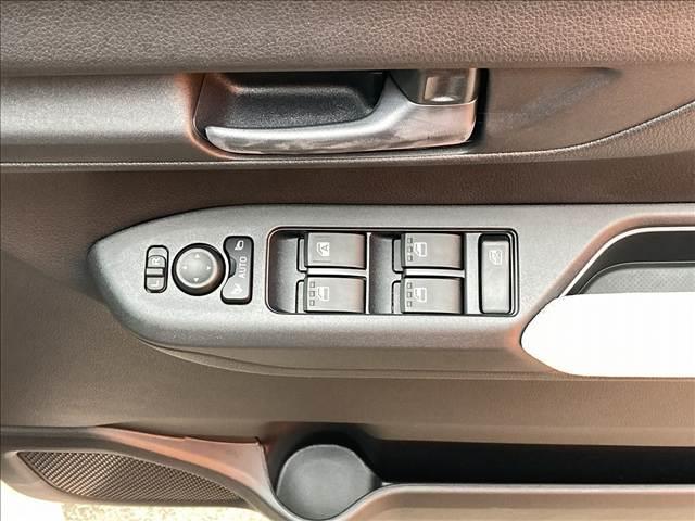 ムーヴ Ｌ　届出済未使用車　４ＷＤ　ＬＥＤライト　スマートアシストＩＩＩ　アイドリングストップ　オートライト　オートハイビーム　キーレスキー　マニュアルエアコン　電動格納ミラー　ドリンクホルダー（34枚目）