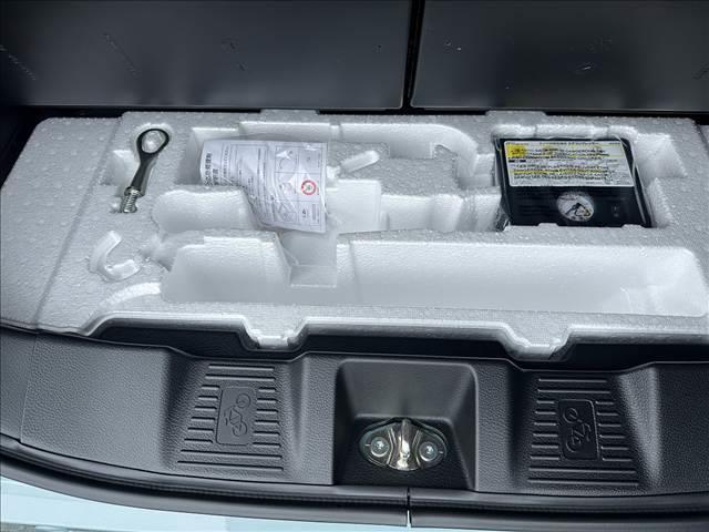 スペーシア ハイブリッドＧ　届出済未使用車　４ＷＤ　両側スライドドア　スズキセーフティーサポート　ＬＥＤライト　オートライト　オートエアコン　アイドリングストップ　スマートキー　バニティーミラー　パワーウインドウ（59枚目）