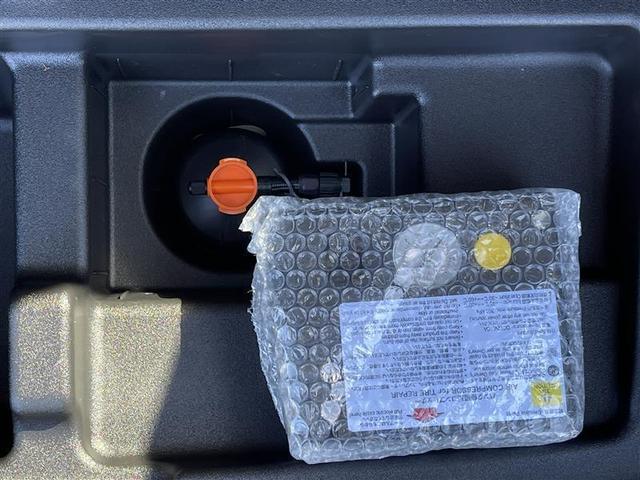 シエンタ Ｇ　フルセグ　メモリーナビ　ＤＶＤ再生　ミュージックプレイヤー接続可　バックカメラ　衝突被害軽減システム　ＥＴＣ　両側電動スライド　ＬＥＤヘッドランプ　乗車定員７人　３列シート　アイドリングストップ（34枚目）