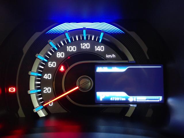 ハスラー ＨＹＢＲＩＤ　Ｘ　４ＷＤ　９インチナビ　全方位カメラ　４ＷＤ　９インチナビ　全方位カメラ　デュアルカメラブレーキサポート　キーレスプッシュスタート　シートヒーター　オートエアコン　ＬＥＤヘッドライト＆フォグライト　オートライト　アルミホイール（12枚目）