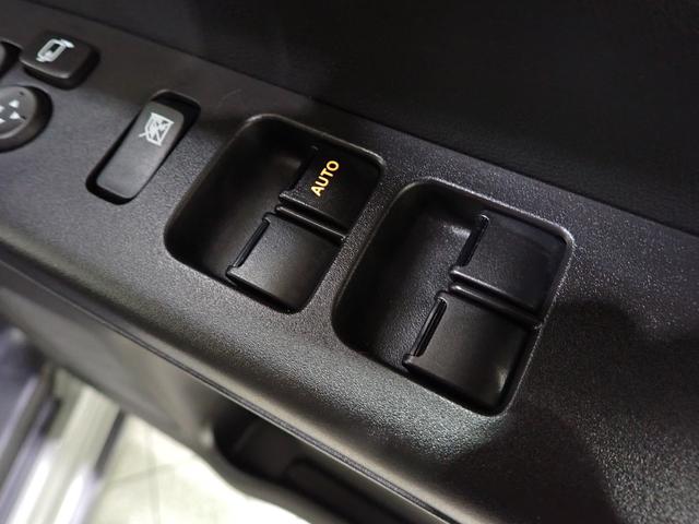 スペーシアギア ギア HYBRID XZターボ 後席両側電動スライドドア デュアルセンサーブレーキサポートII 後席両側電動スライドドア アダプティブクルーズコントロール キーレスプッシュスタート シートヒーター オートエアコン ハンドルヒーター LEDヘッドライト(19枚目)